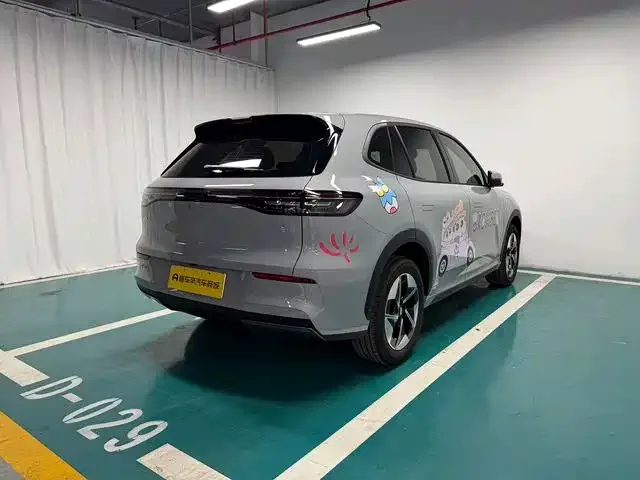Geely Galaxy E5 Galaxy E5 2024 440km Sailing Edition 2025 — миниатюра 4
