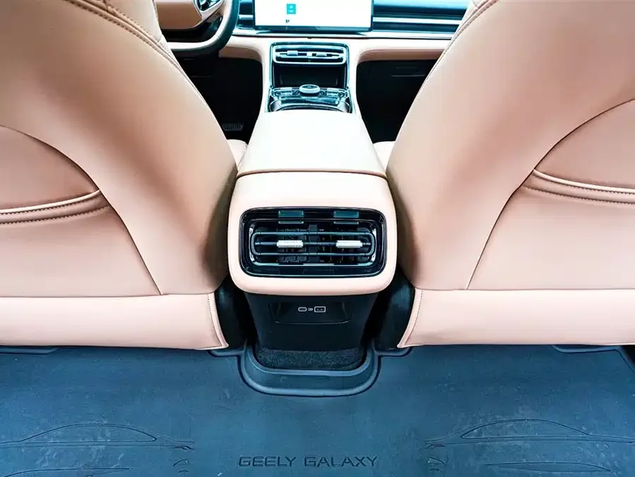 Geely Galaxy A7 EM Galaxy A7 EM 2025 EM-i 150km Starship Edition 2025 — миниатюра 5