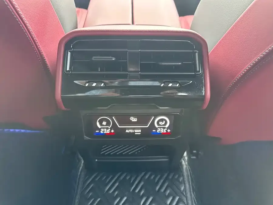 BMW 5 Series BMW 5 Series 2025 530Li Exclusive M Sport Package 2025 — миниатюра 3