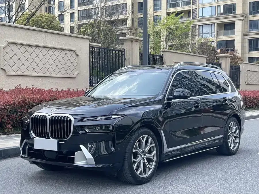 BMW X7 2024