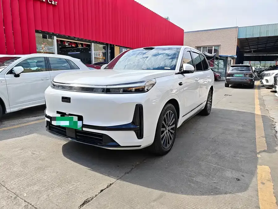Geely Galaxy M9 2025