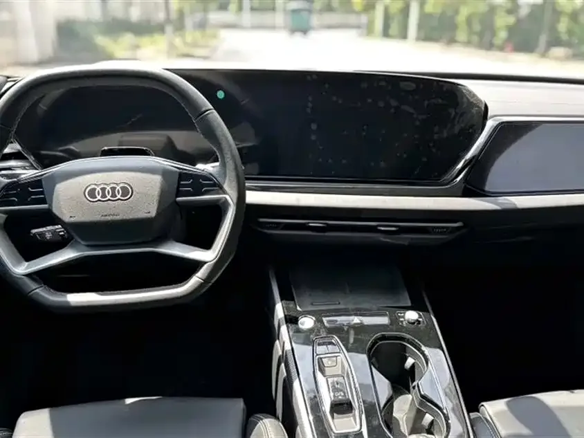 Audi A5L Sportback 2026 TFSI 150kW Intelligent Leading Edition 2026 — миниатюра 3