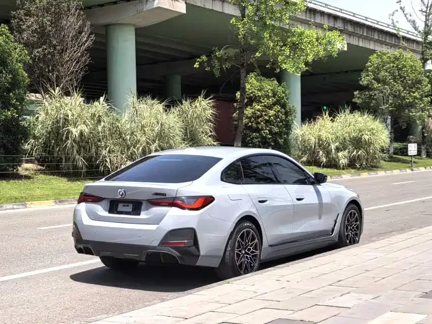 BMW i4 2023 eDrive35 2024 — миниатюра 5