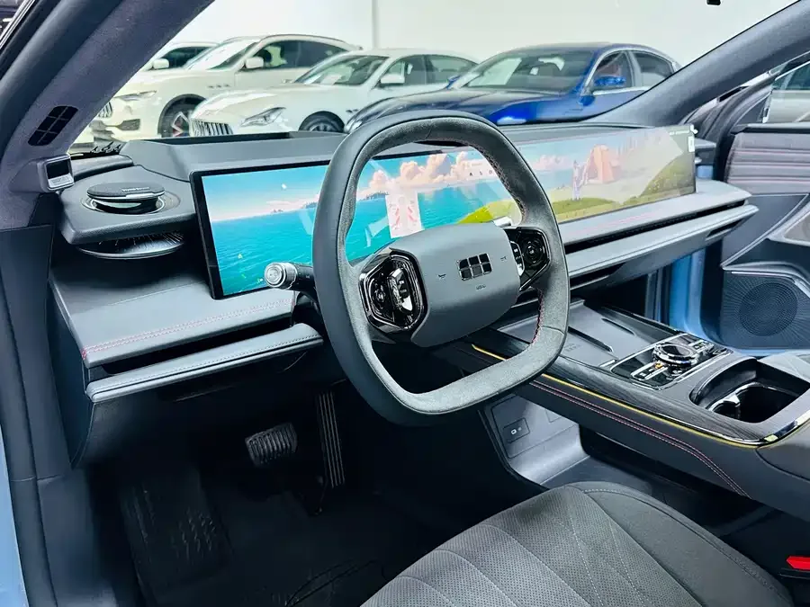 Geely Galaxy E8 Galaxy E8 2025 620km 4WD Starship LiDAR Smart Driving Edition 2025 — миниатюра 2