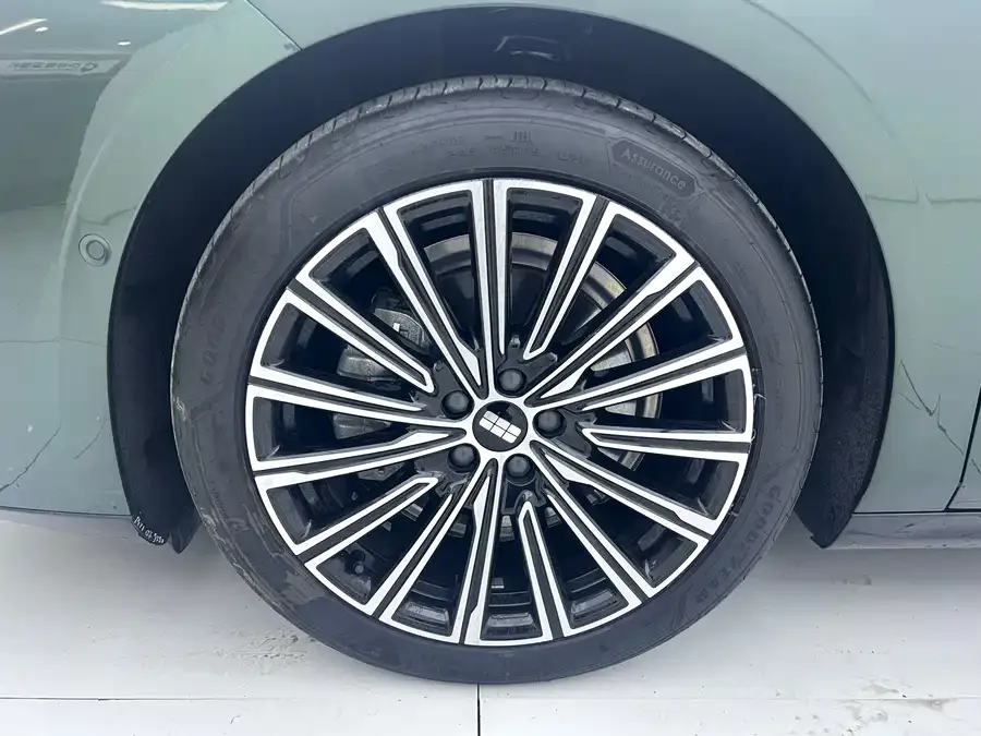 Geely Galaxy Star 8 Galaxy Star 8 2025 130km EM-P Starship Edition 2025 — миниатюра 5