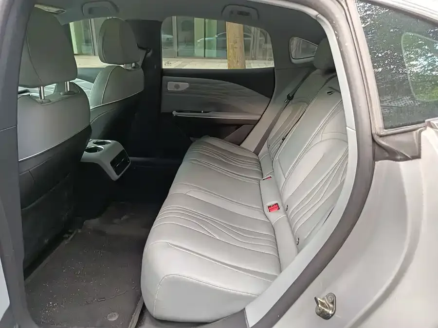 Geely Galaxy E8 Galaxy E8 2024 550km RWD PRO 2024 — миниатюра 5