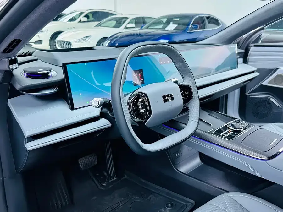 Geely Galaxy E8 Galaxy E8 2025 700km Long-distance Intelligent Driving Edition 2025 — миниатюра 5