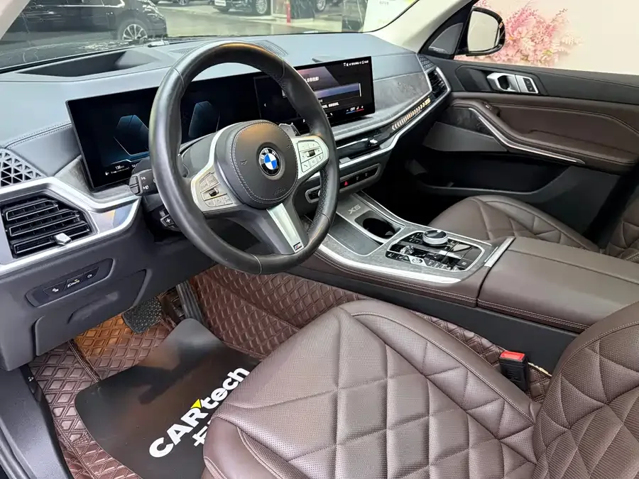 BMW X5 2023 xDrive 30Li Exclusive M Sport Package 2024 — миниатюра 4