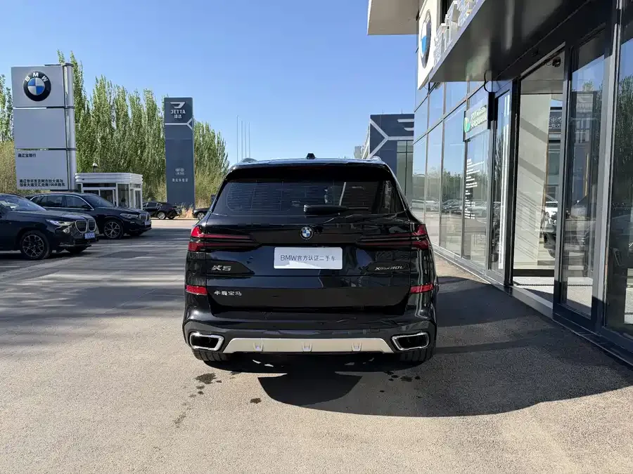 BMW X5 2023 xDrive 30Li Exclusive M Sport Package 2025 — миниатюра 3