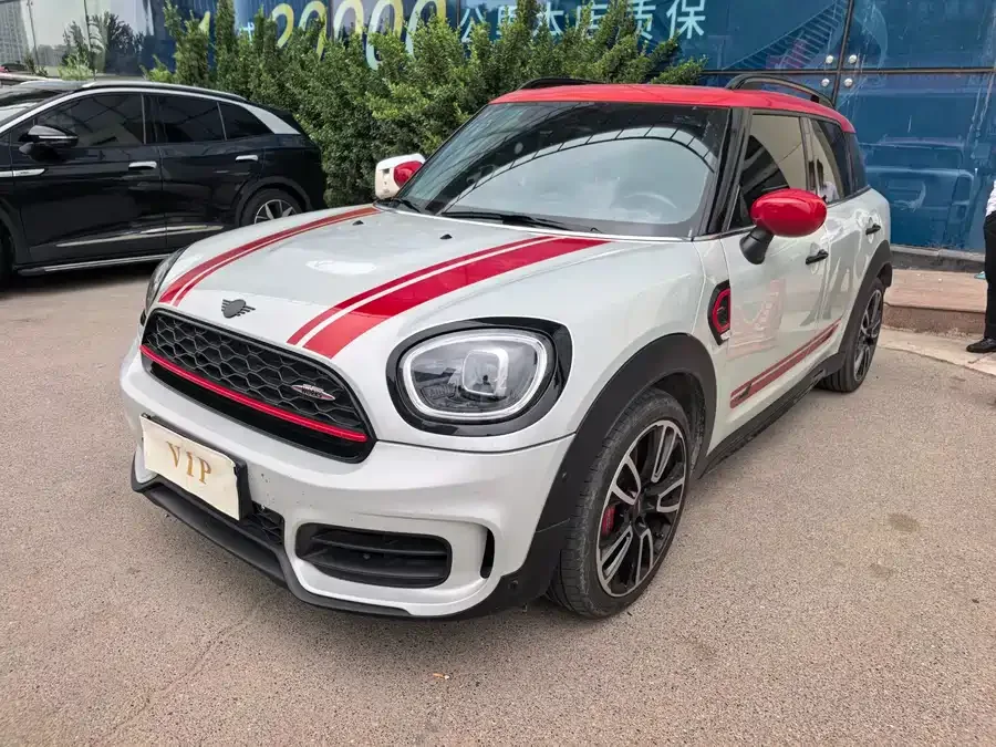 MINI JCW COUNTRYMAN 2023