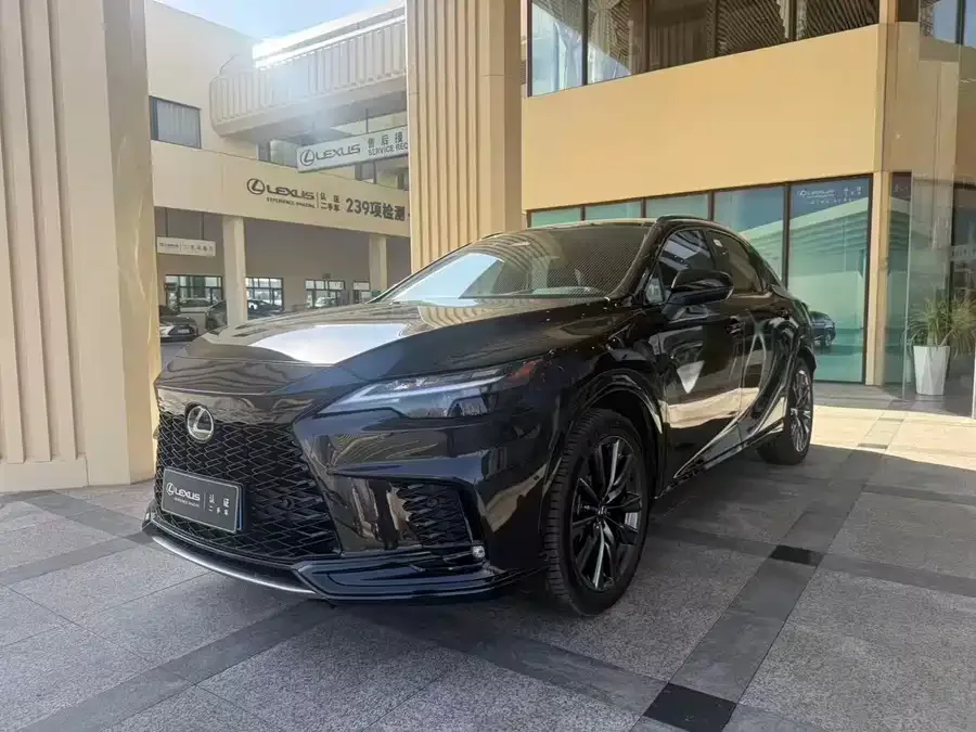 Lexus RX 2024