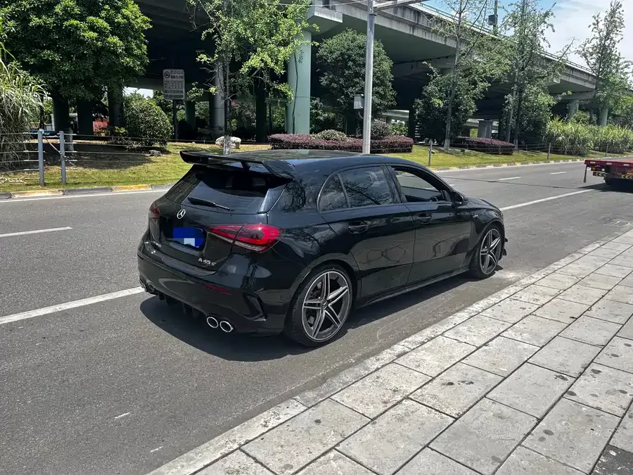 Mercedes-Benz A-Class AMG Mercedes-Benz A-Class AMG (Imported) 2022 AMG A 45 4MATIC+ 2022 — миниатюра 2