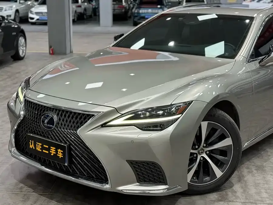 Lexus LS 2021 500h Excellence Edition 2022 — миниатюра 4