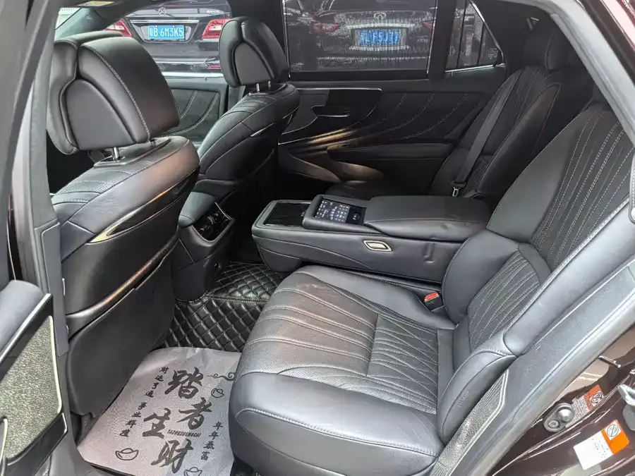 Lexus LS 2021 500h Deluxe Edition 2023 — миниатюра 5