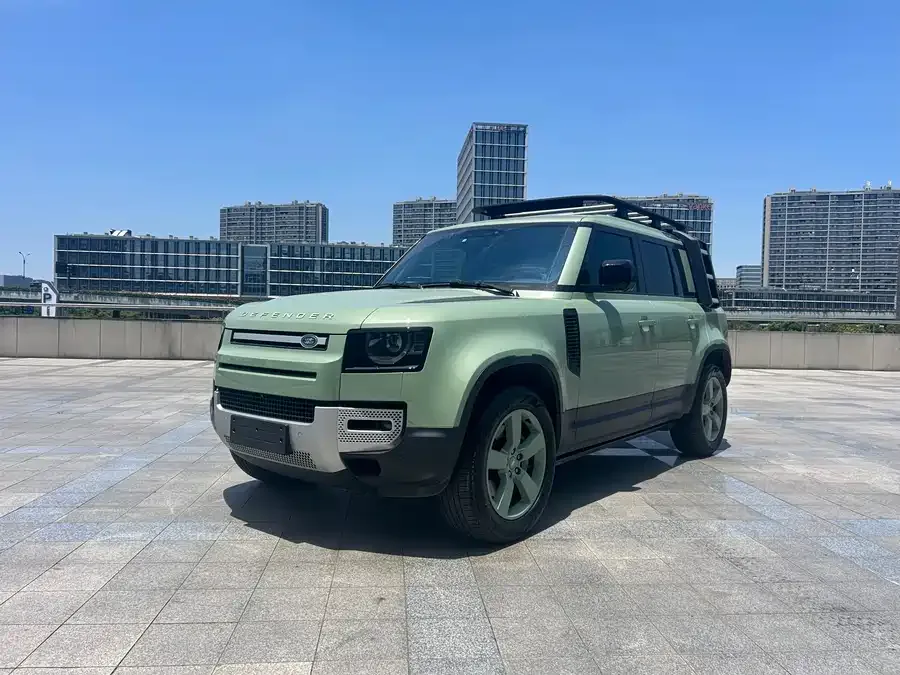 Land Rover guard 2023