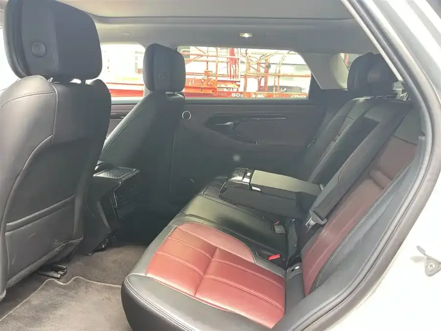 Land Rover Range Rover Aurora 2024 Range Rover Evoque L SE Yuguang Honor Edition 2024 — миниатюра 4
