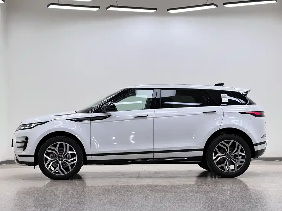 Land Rover Range Rover Aurora 2024 Range Rover Evoque L SE Yuguang Honor Edition 2024 — миниатюра 4