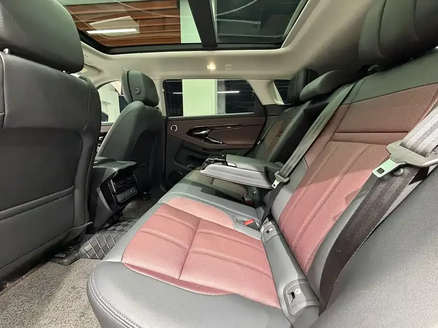 Land Rover Range Rover Aurora 2024 Range Rover Evoque L SE Yuguang Honor Edition 2025 — миниатюра 3