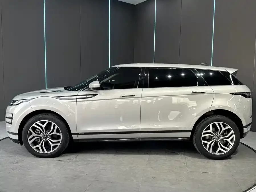 Land Rover Range Rover Aurora Range Rover Evoque 2021 Evoque L 249PS R-Dynamic S Performance Edition 2023 — миниатюра 2
