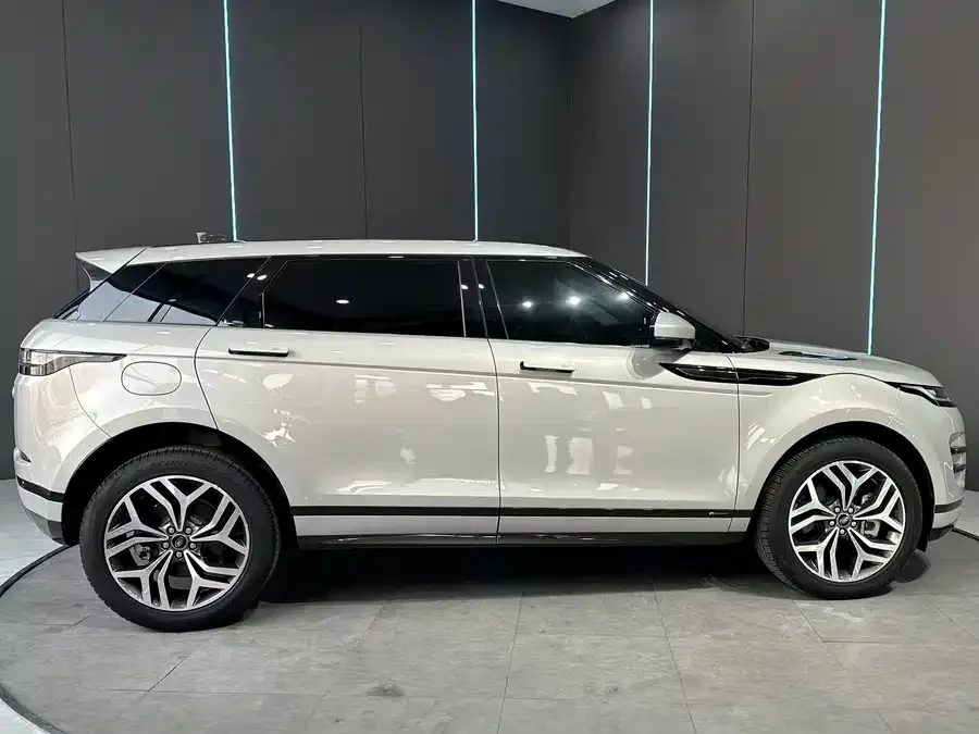 Land Rover Range Rover Aurora Range Rover Evoque 2021 Evoque L 249PS R-Dynamic S Performance Edition 2023 — миниатюра 4