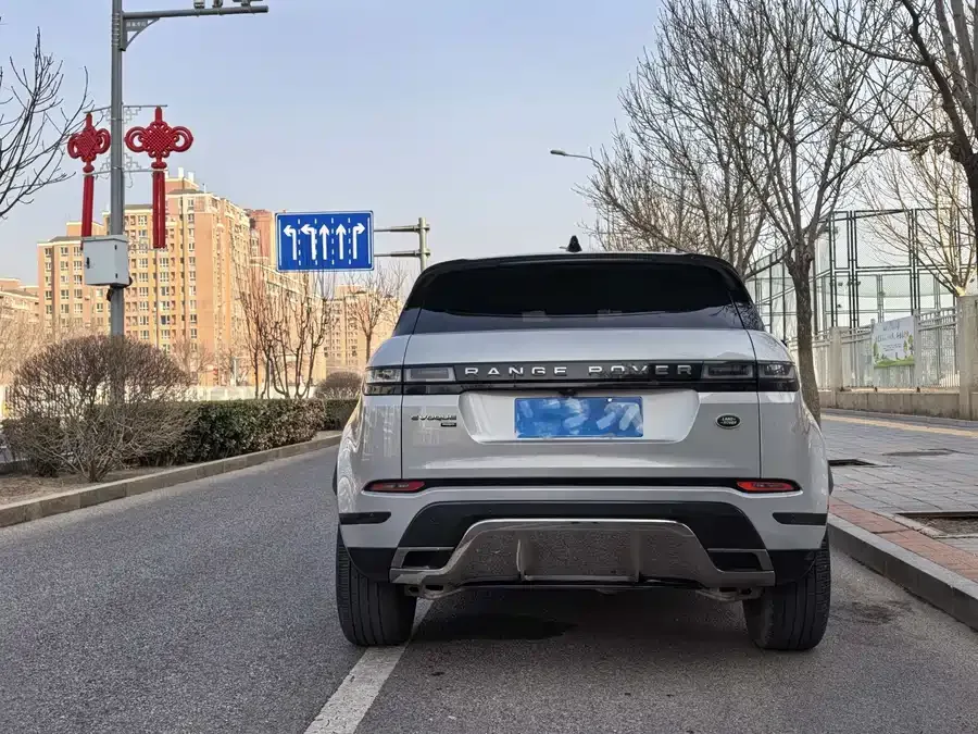 Land Rover Range Rover Aurora Range Rover Evoque 2022 Evoque L 249PS R-Dynamic Deluxe Edition 2022 — миниатюра 2