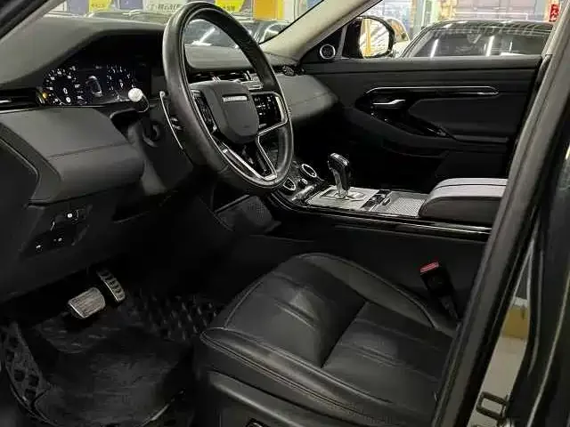 Land Rover Range Rover Aurora Range Rover Evoque 2022 Evoque L 249PS R-Dynamic Deluxe Edition 2022 — миниатюра 4