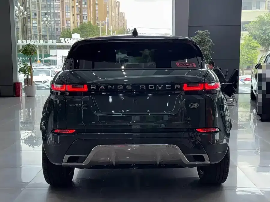 Land Rover Range Rover Aurora Range Rover Evoque 2022 Evoque L 249PS R-Dynamic Deluxe Edition 2022 — миниатюра 5