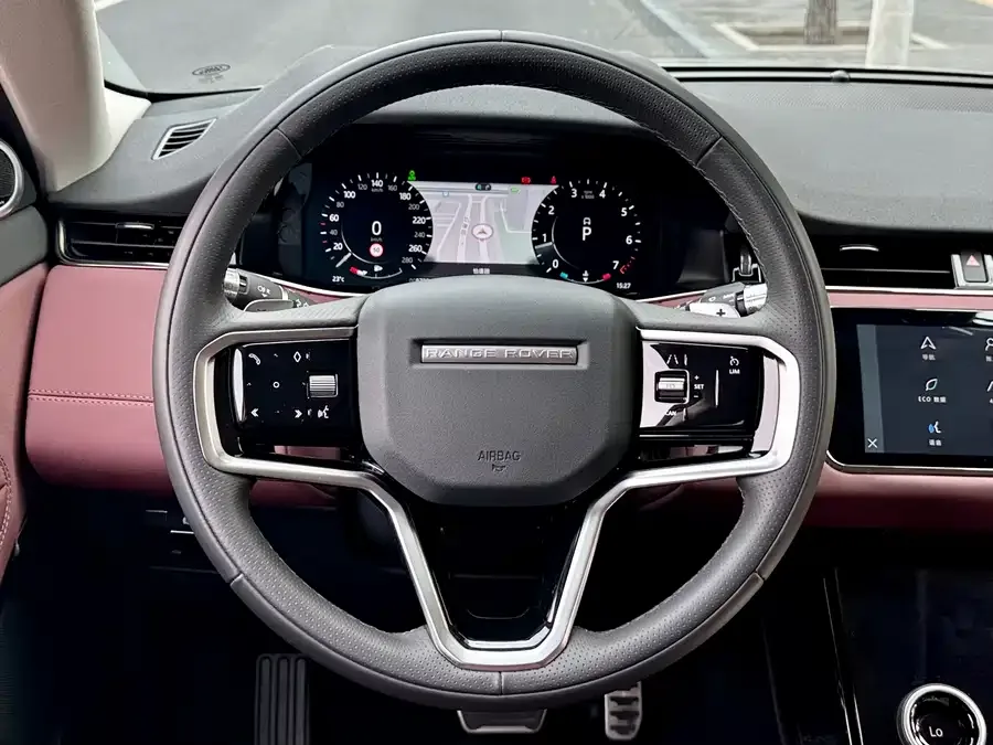 Land Rover Range Rover Aurora Range Rover Evoque 2022 Evoque L 249PS R-Dynamic Deluxe Edition 2023 — миниатюра 3
