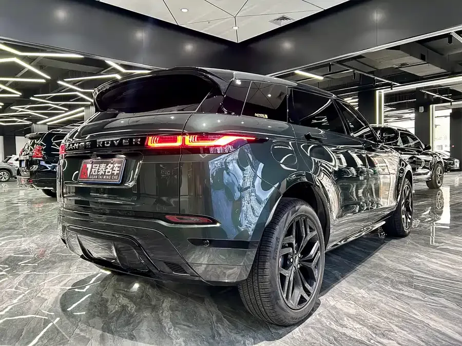 Land Rover Range Rover Aurora Range Rover Evoque 2022 Evoque L 249PS R-Dynamic Deluxe Edition 2023 — миниатюра 2