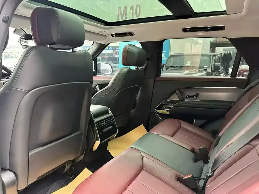 Land Rover Range Rover Sport Range Rover Sport 2024 400PS Dynamic SE 2024 — миниатюра 5