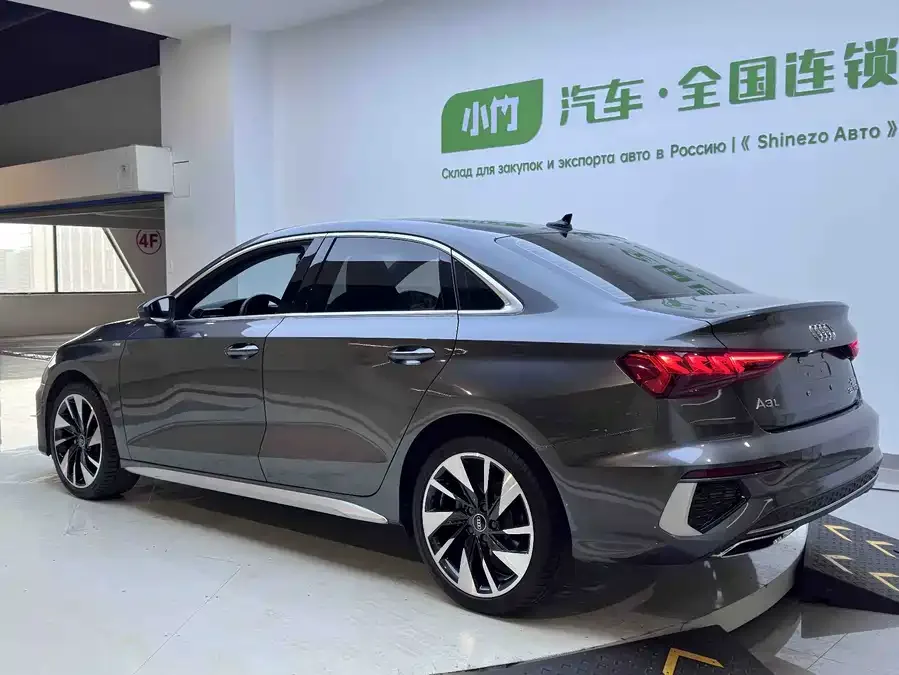 Audi A3 2023 facelift A3L Limousine 35 TFSI stylish and sporty 2023 — миниатюра 2