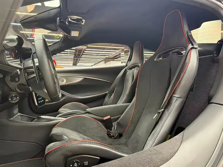 McLaren Artura Artura 2021 3.0T Hybrid Standard Model 2023 — миниатюра 5