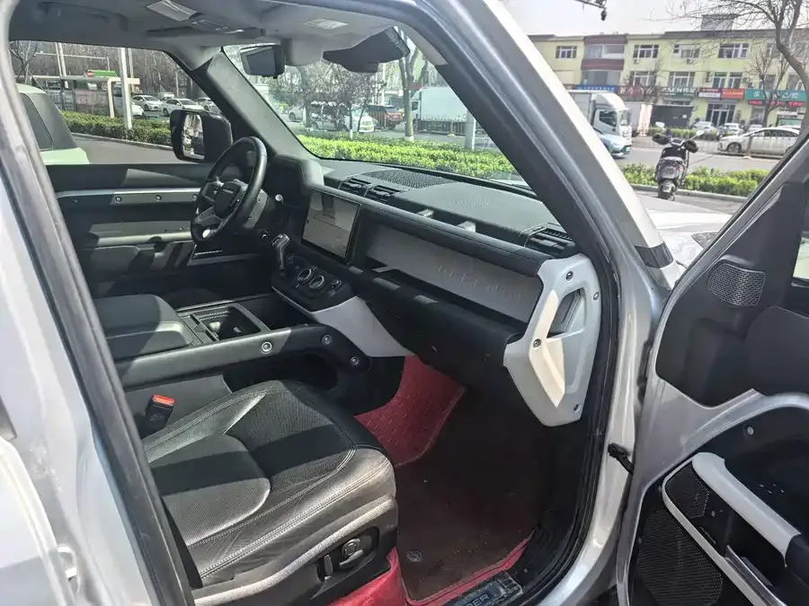 Land Rover guard Land Rover Defender 2023 110 3.0T P400 X-DYNAMIC HSE 2023 — миниатюра 3