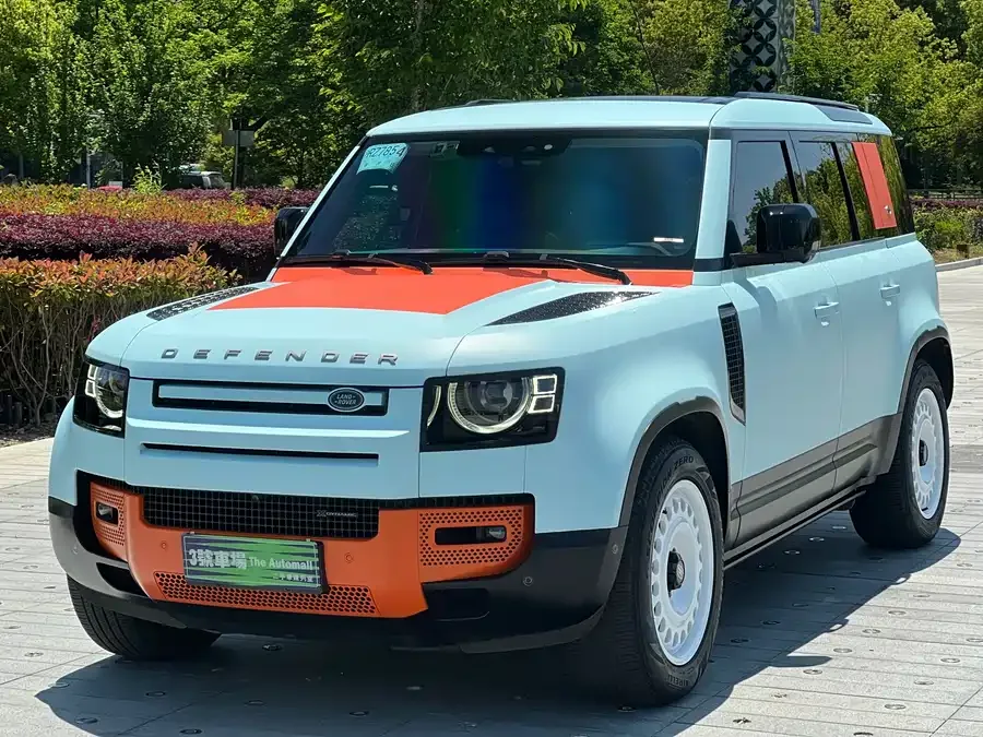 Land Rover guard 2022