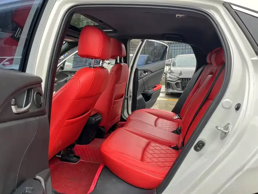 Honda CIVIC Civic 2021 HATCHBACK 220TURBO CVT New Control 2022 — миниатюра 3