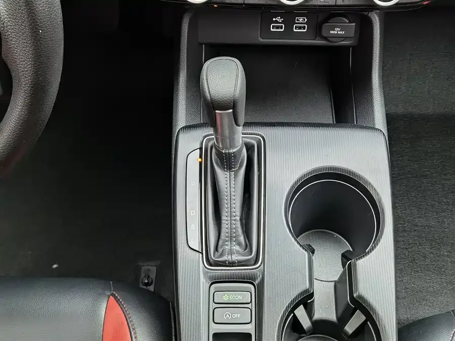 Honda CIVIC 2023 Civic 240TURBO CVT Power Edition 2024 — миниатюра 4