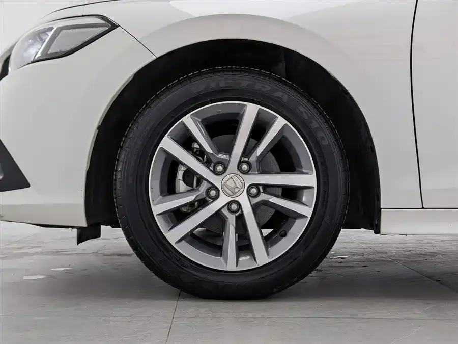 Honda CIVIC 2023 Civic 240TURBO CVT Power Edition 2024 — миниатюра 5