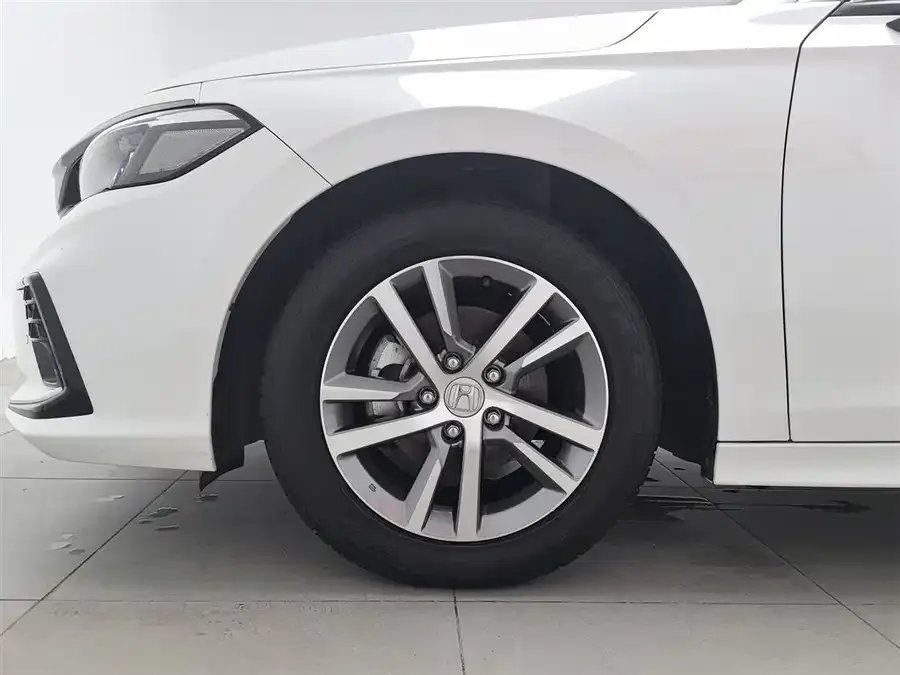 Honda CIVIC 2023 Civic 240TURBO CVT Sporty C-Stage Special Edition 2023 — миниатюра 5