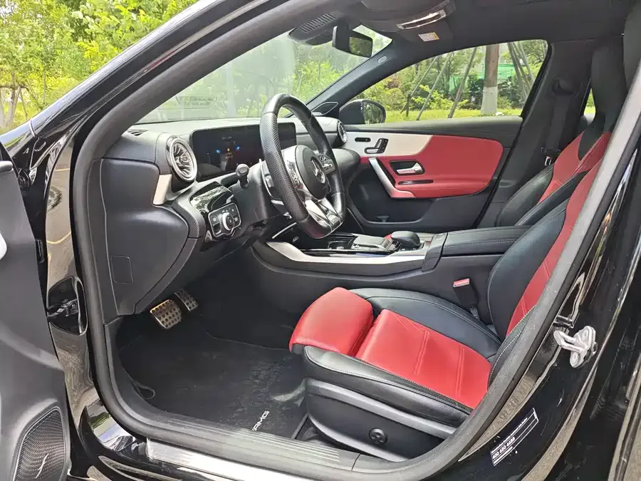 Mercedes-Benz A-Class AMG Mercedes-Benz A-Class AMG (Imported) 2023 AMG A 35 4MATIC Canri Special Edition 2023 — миниатюра 3
