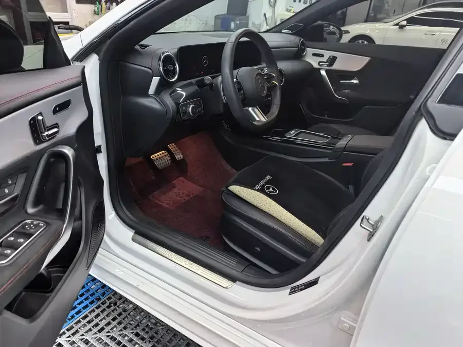 Mercedes-Benz CLA-Class Mercedes-Benz CLA (Imported) 2024 CLA 220 2023 — миниатюра 4