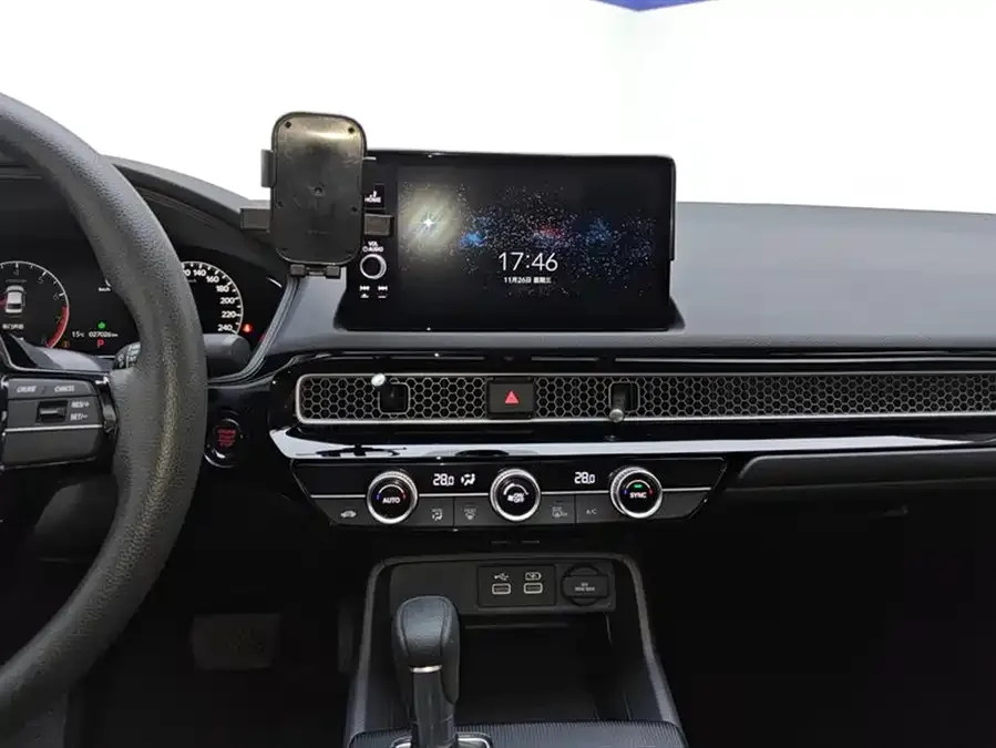 Honda CIVIC 2022 Civic 240TURBO CVT Sport Edition 2023 — миниатюра 4