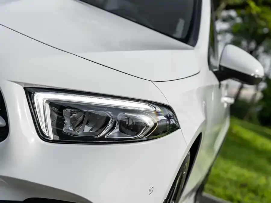 Mercedes-Benz Class A Mercedes-Benz A-Class 2022 Model II A 200 L Sports Sedan Fashion Model 2022 — миниатюра 5
