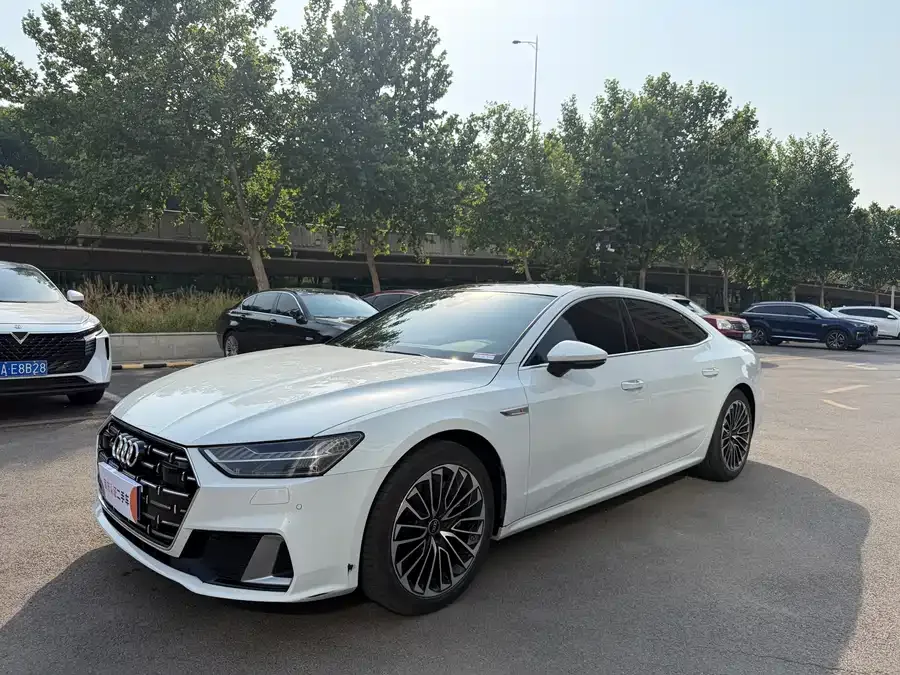 Audi A7L 2024 45 TFSI Luxury Edition 2024 — фото 1, купить с доставкой в Москву