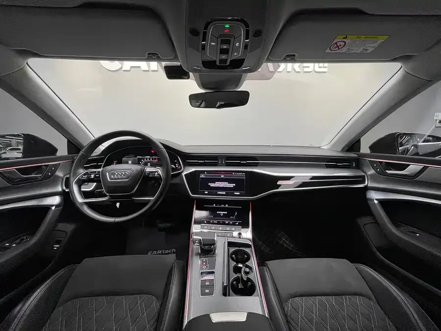 Audi A7L 2024 45 TFSI quattro Luxury Edition 2024 — миниатюра 3