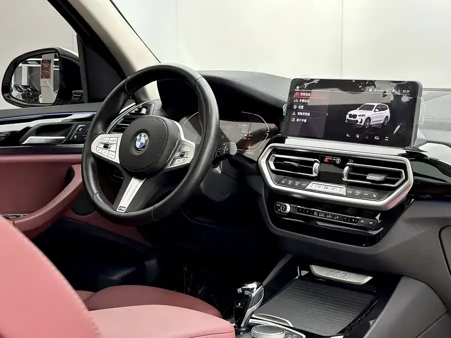 BMW X3 2022 facelift xDrive25i M Sport package 2023 — миниатюра 5