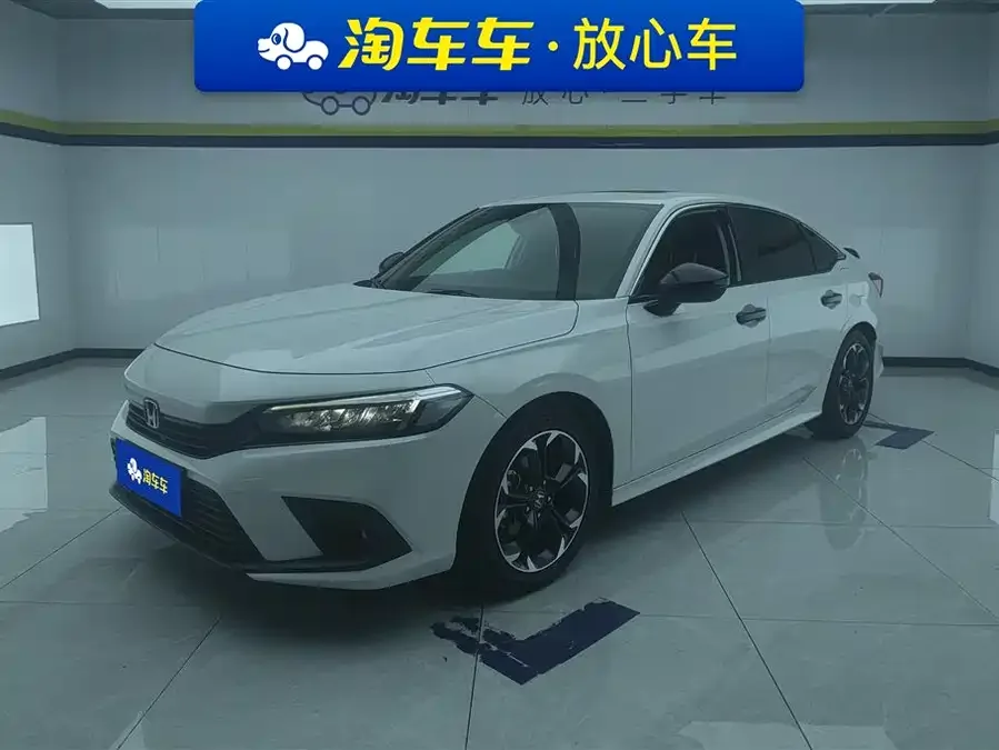 Honda CIVIC 2024