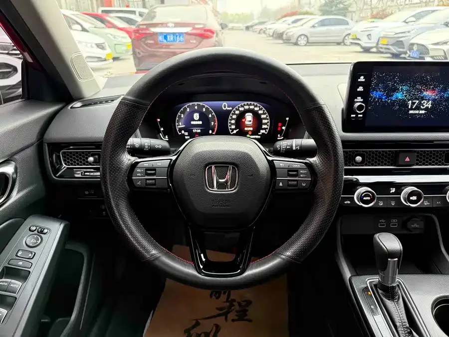Honda CIVIC 2023 Civic 240TURBO CVT Sporty C-Stage Special Edition 2023 — миниатюра 3