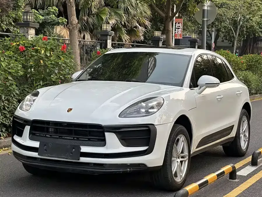 Porsche Macan 2022