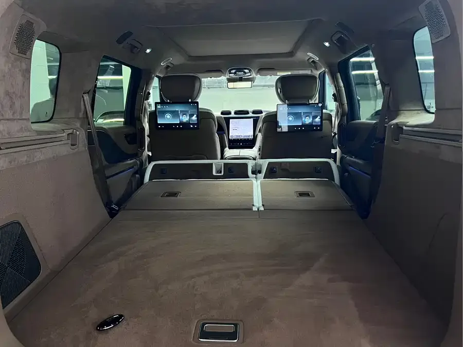 BYD U8 Looking up to U8 2023 Deluxe Edition 2024 — миниатюра 3