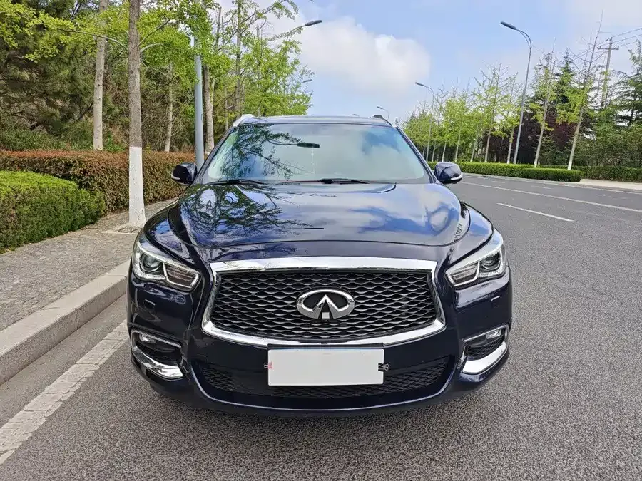 Infiniti QX60 2020 2.5 S/C Hybrid Two-wheel drive Excellent Edition 2022 — миниатюра 3